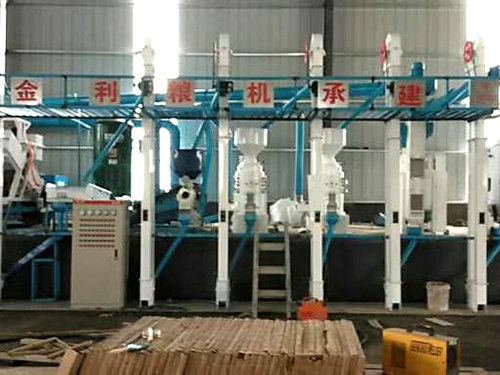 山東金鄉(xiāng)馬廟20噸小米成套加工設備安裝完畢